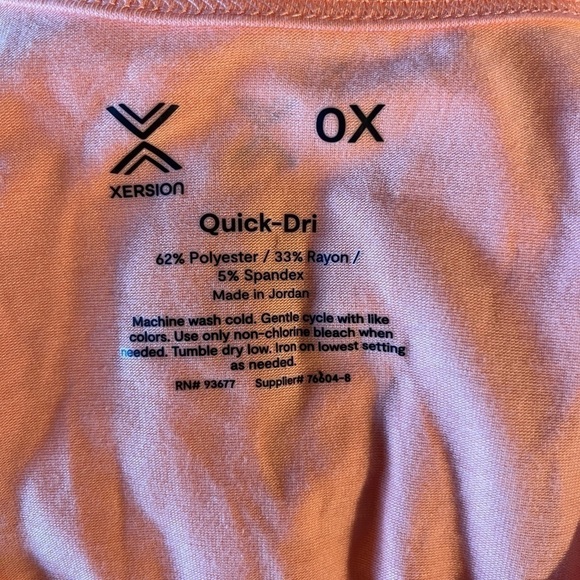 NWT Xersion Women’s Quick Dri Rayon / Spandex Blend Top - Picture 3 of 5